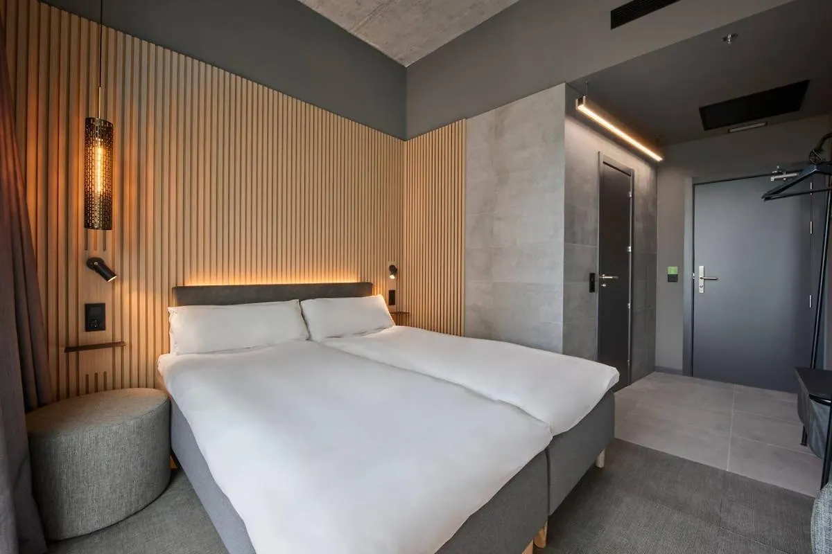 Zleep Madrid Airport Hotel