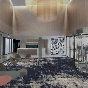 Crowne Plaza Airport Отель